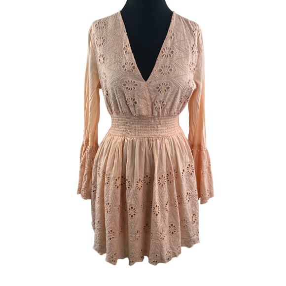 VENUS Pink Dress Cotton Ribbed V-Neck Bell Sleeve Pleated Eyelet Smocked Size 12 - Picture 1 of 12
